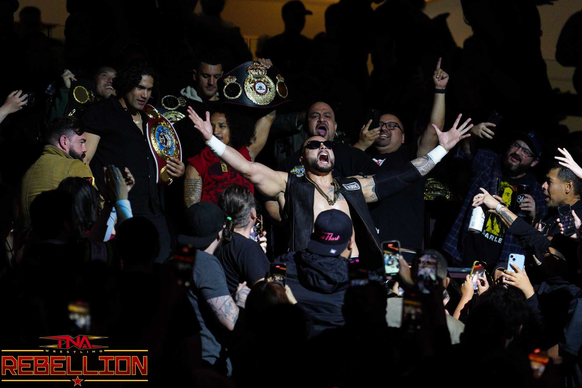 Mike Santana Should Dethrone Trick Williams at TNA Slammiversary